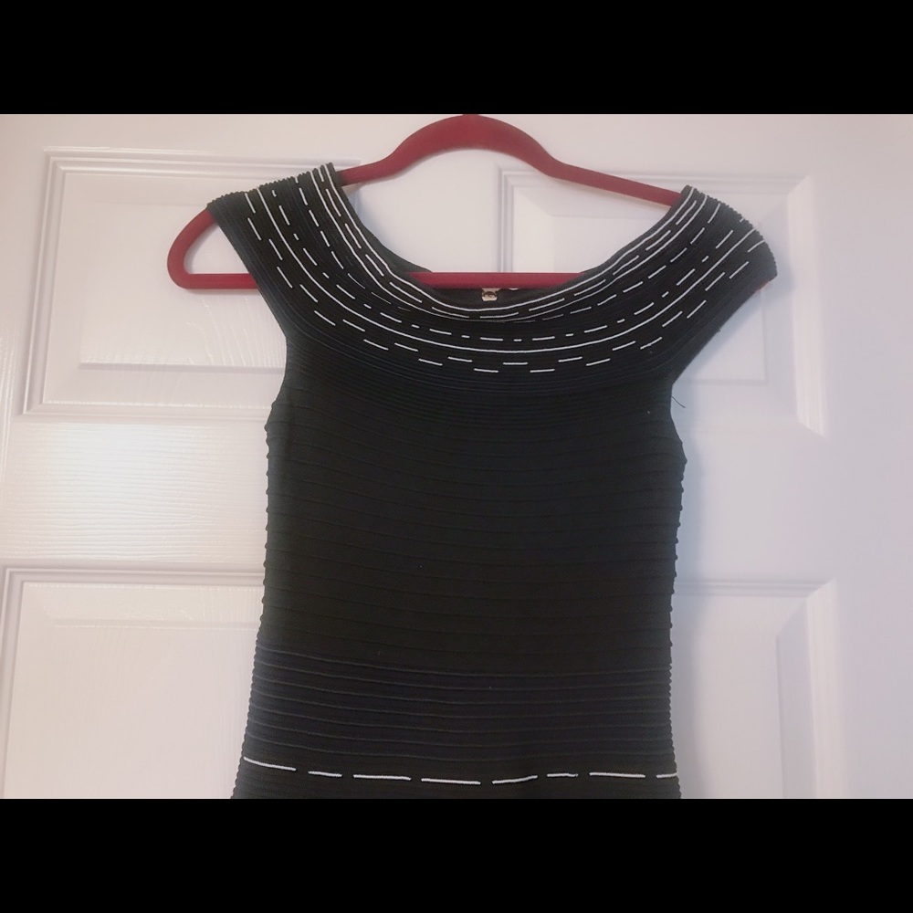 Ted Baker - Picture 2 of 4